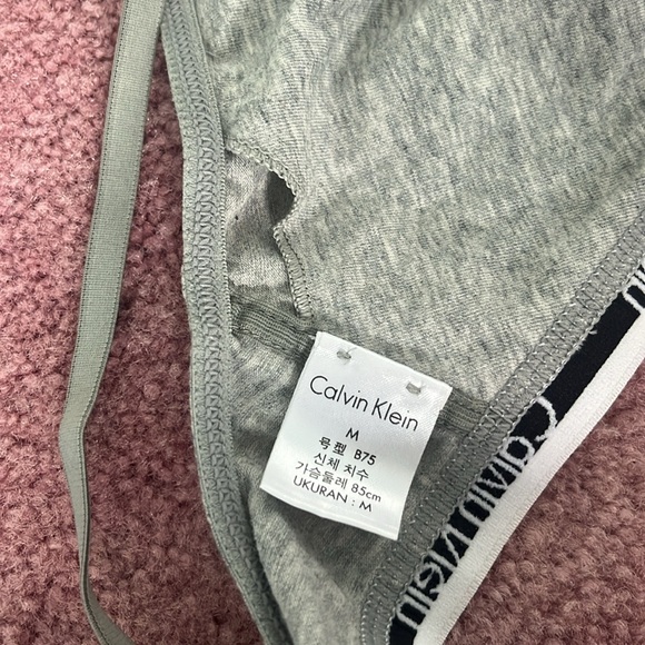 CALVIN KLEIN Bra Set Size M - Picture 9 of 9